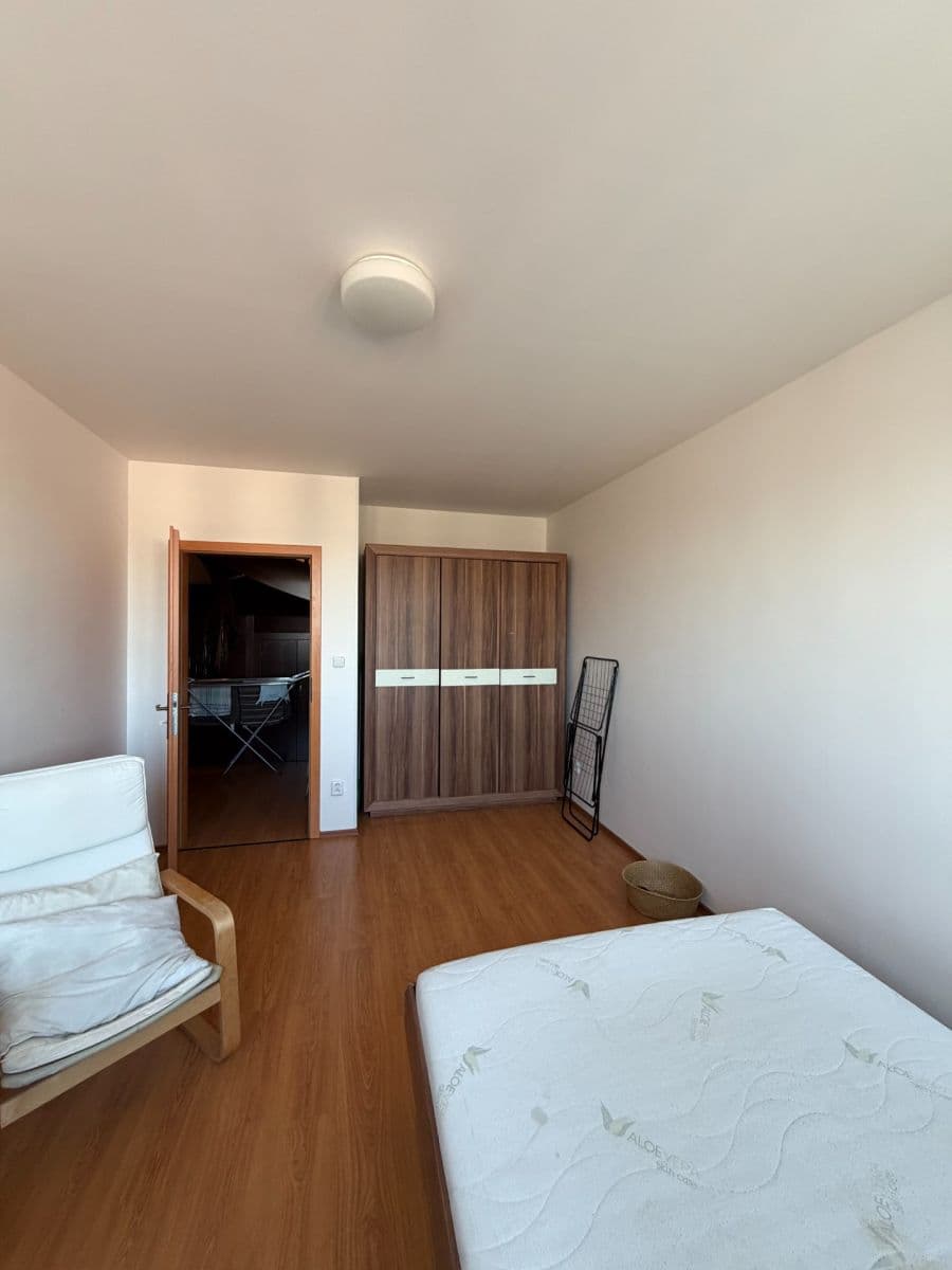 4 bedroom with open-plan kitchen flat to rent, 182 m², Sokolovská, Prague, Prague 4 bedroom with open-plan kitchen flat to rent, 182 m², Sokolovská, Prague, Prague