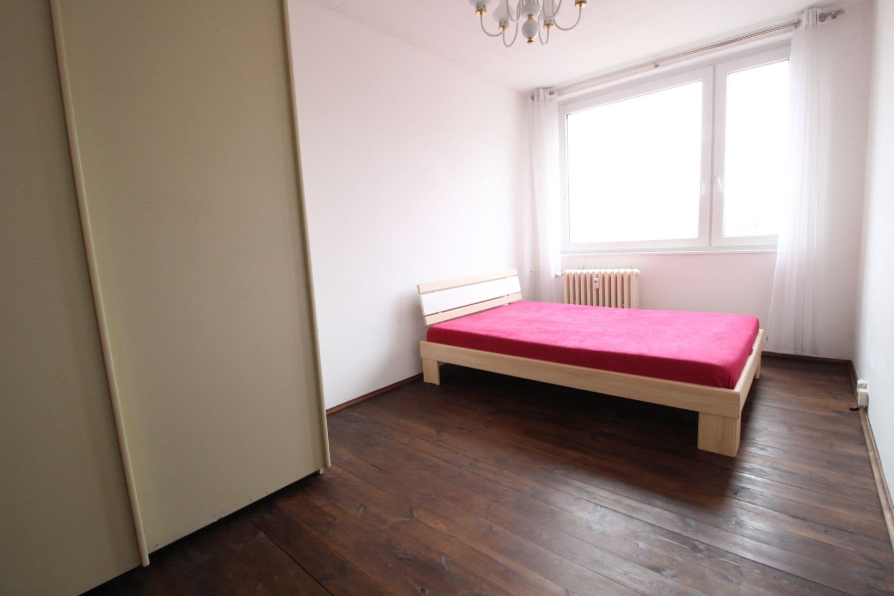 3 bedroom flat to rent, 81 m², Bellušova, Prague, Prague 3 bedroom flat to rent, 81 m², Bellušova, Prague, Prague