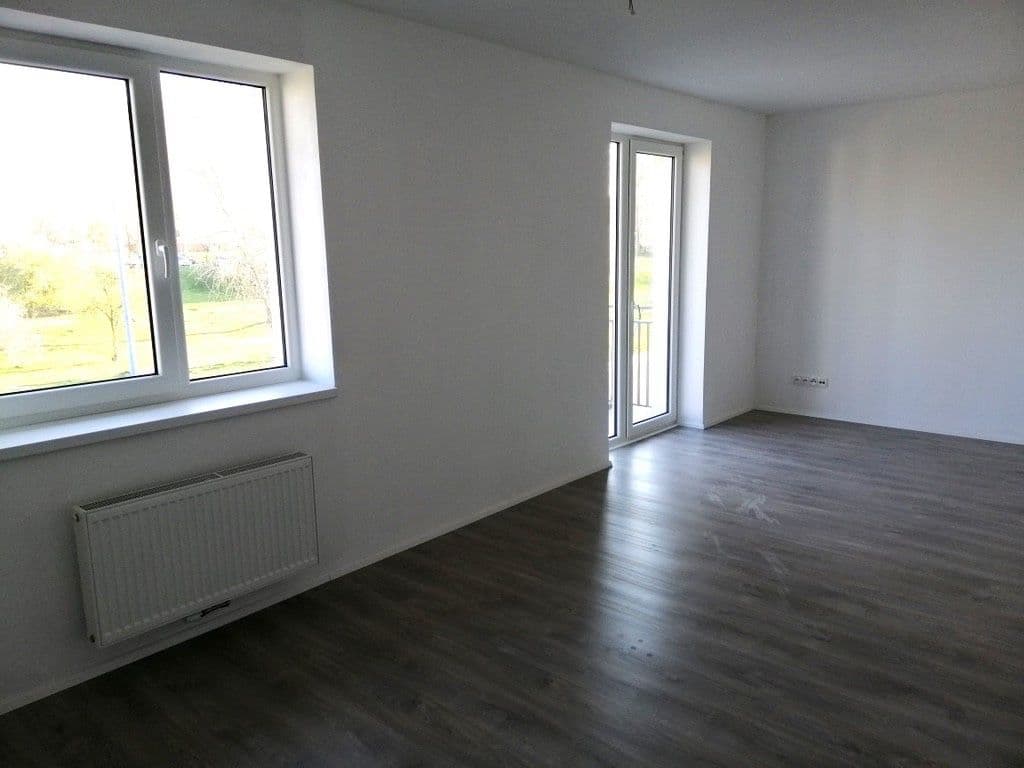 1 bedroom with open-plan kitchen flat for sale, 57 m², Armádní, Milovice, Středočeský Region 1 bedroom with open-plan kitchen flat for sale, 57 m², Armádní, Milovice, Středočeský Region
