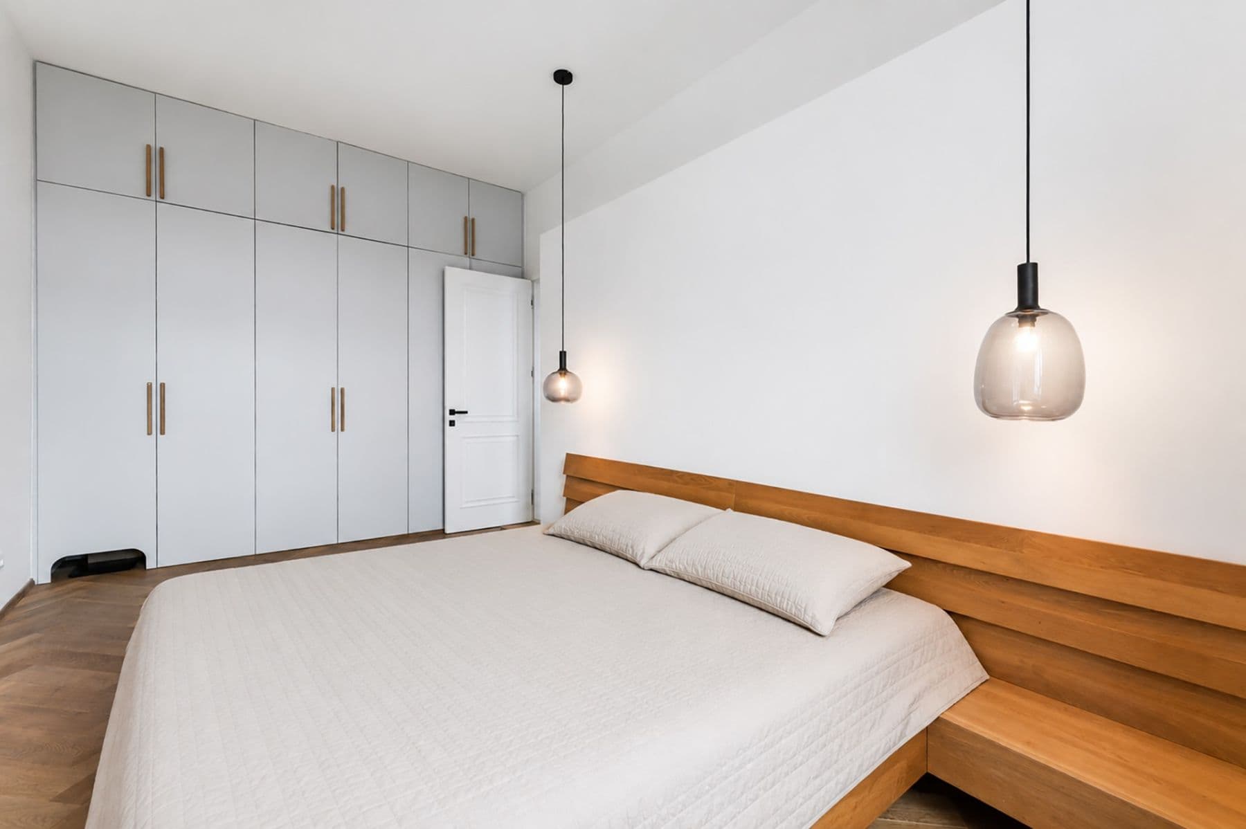 2 bedroom with open-plan kitchen flat to rent, 80 m², Slezská, Prague, Prague 2 bedroom with open-plan kitchen flat to rent, 80 m², Slezská, Prague, Prague