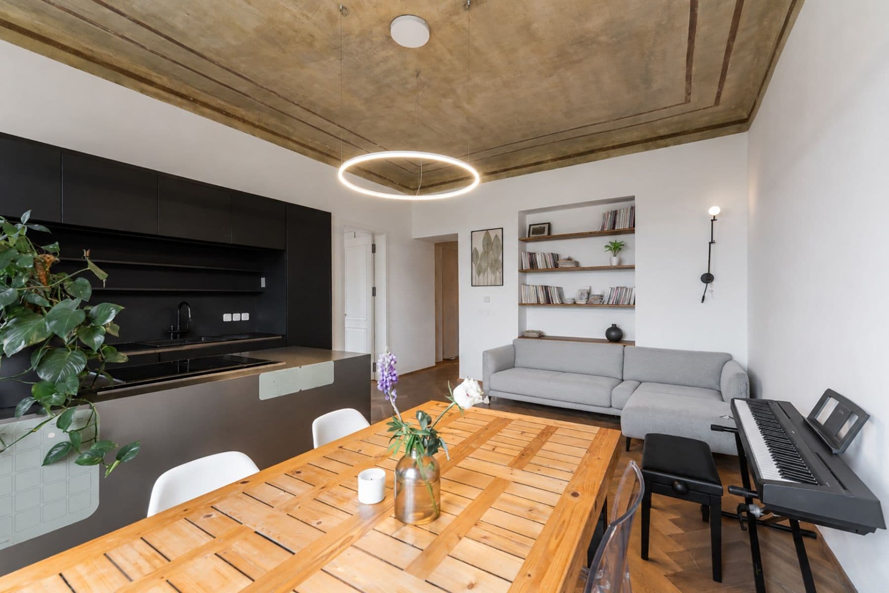2 bedroom with open-plan kitchen flat to rent, 80 m², Slezská, Prague, Prague 2 bedroom with open-plan kitchen flat to rent, 80 m², Slezská, Prague, Prague