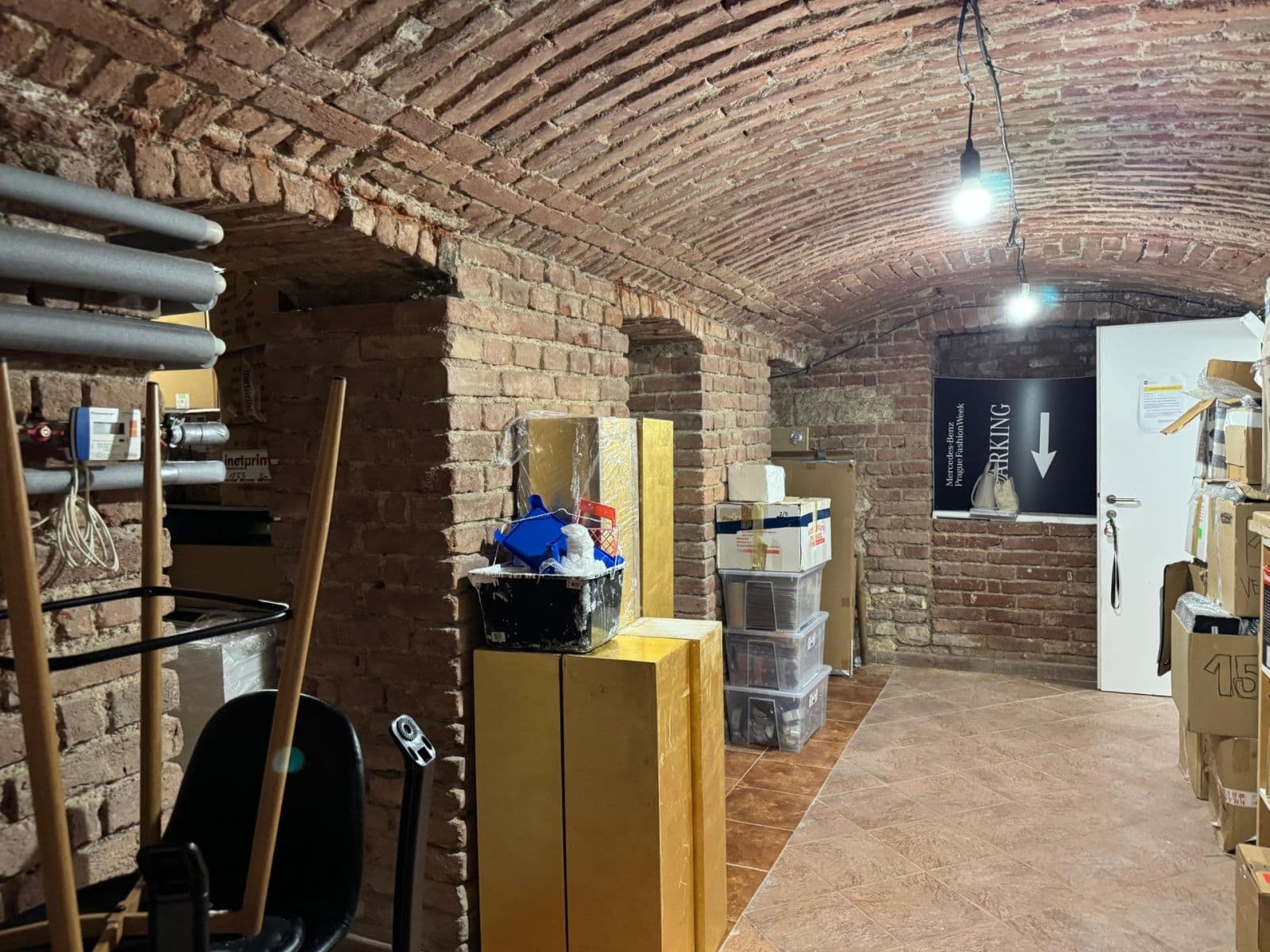 non-residential property for sale, 292 m², Tusarova, Prague, Prague non-residential property for sale, 292 m², Tusarova, Prague, Prague