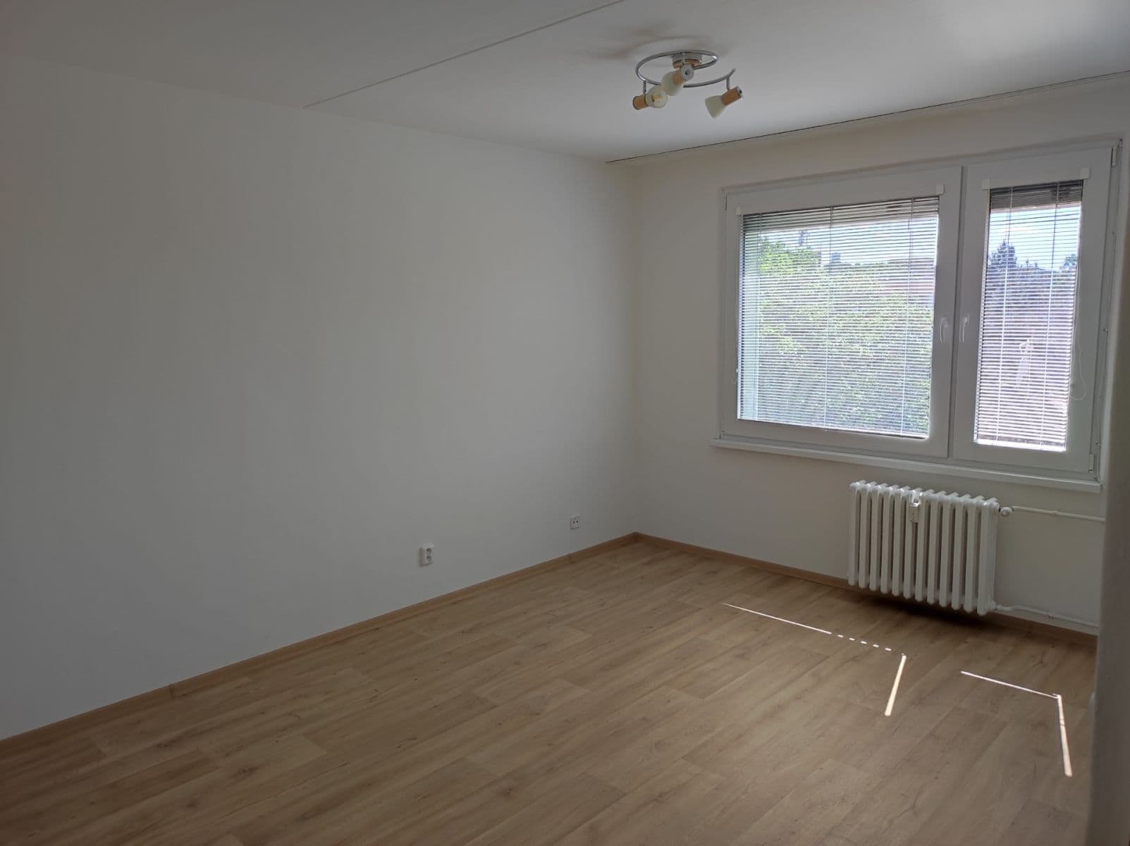 1 bedroom flat to rent, 38 m², Pod Zámečkem, Hradec Králové, Královéhradecký Region 1 bedroom flat to rent, 38 m², Pod Zámečkem, Hradec Králové, Královéhradecký Region