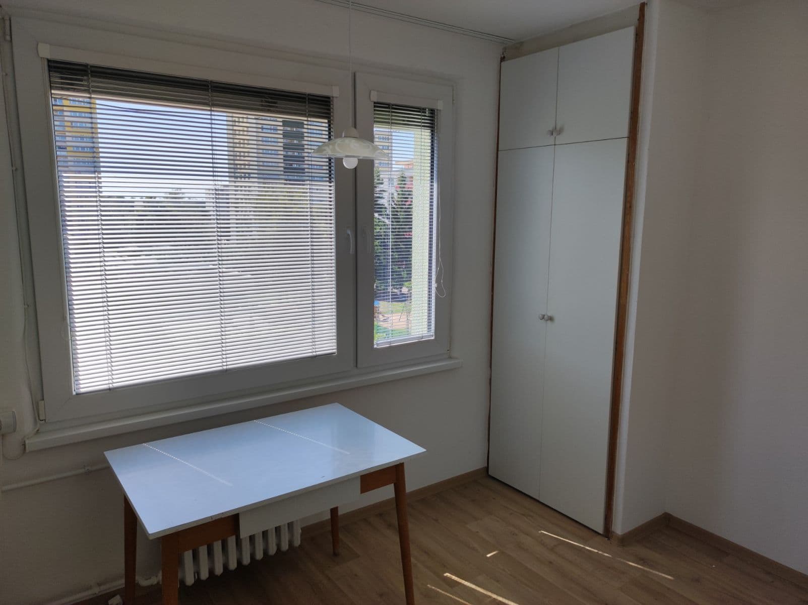 1 bedroom flat to rent, 38 m², Pod Zámečkem, Hradec Králové, Královéhradecký Region 1 bedroom flat to rent, 38 m², Pod Zámečkem, Hradec Králové, Královéhradecký Region