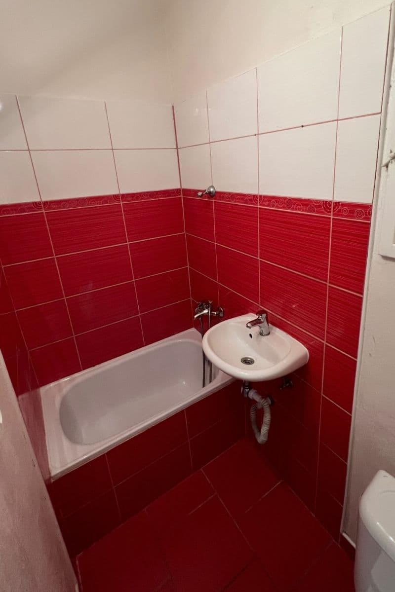 1 bedroom flat to rent, 45 m², Tilhonova, Brno, Jihomoravský Region 1 bedroom flat to rent, 45 m², Tilhonova, Brno, Jihomoravský Region