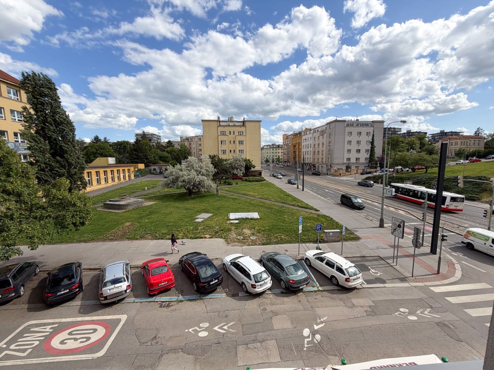 1 bedroom with open-plan kitchen flat for sale, 54 m², Jeseniova, Prague, Prague 1 bedroom with open-plan kitchen flat for sale, 54 m², Jeseniova, Prague, Prague