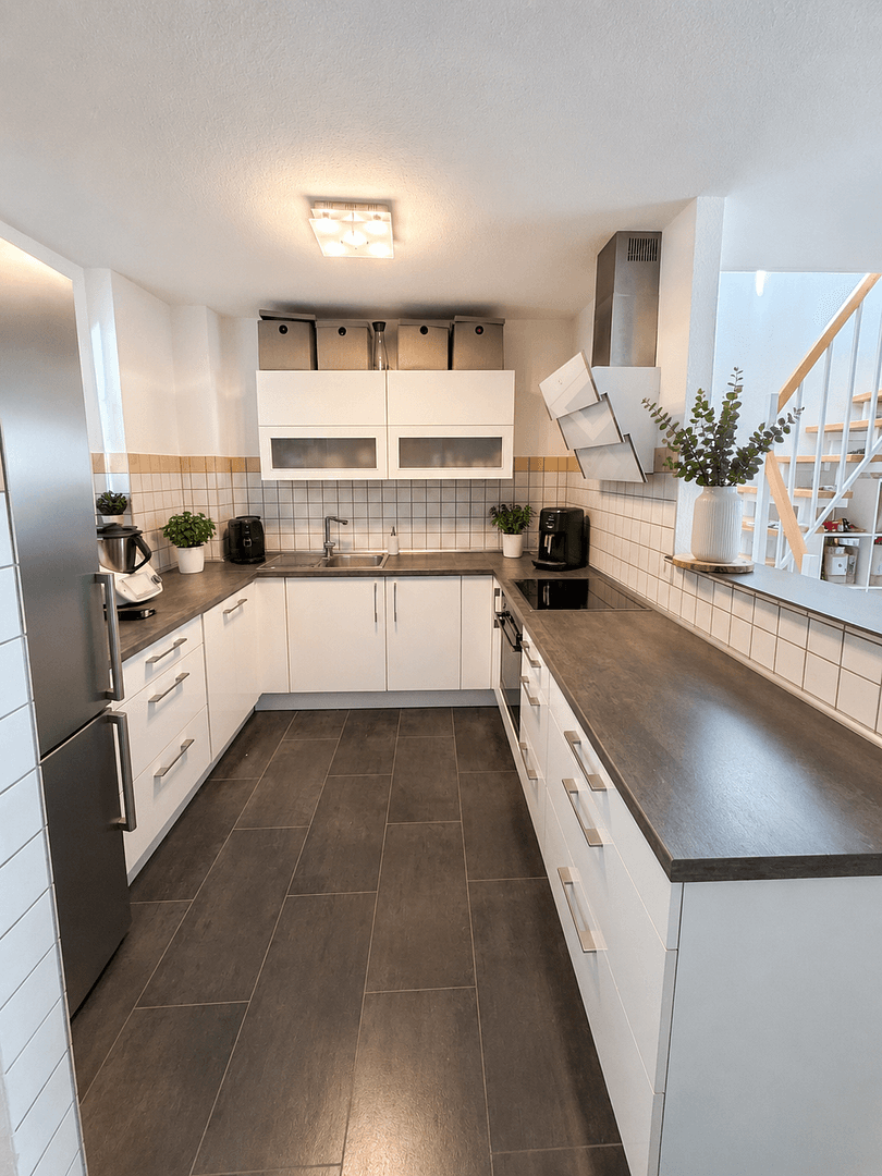 4 bedroom with open-plan kitchen flat for sale, 140 m², Witten, North Rhine-Westphalia 4 bedroom with open-plan kitchen flat for sale, 140 m², Witten, North Rhine-Westphalia
