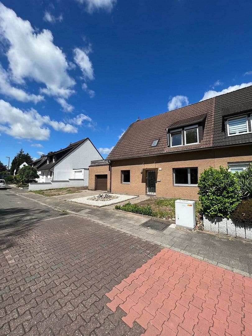 house for sale, 201 m², Sodenstr. 5, Düsseldorf, North Rhine-Westphalia house for sale, 201 m², Sodenstr. 5, Düsseldorf, North Rhine-Westphalia