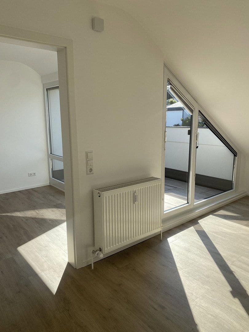 2 bedroom with open-plan kitchen flat to rent, 74 m², STUTTGART, Baden-Württemberg 2 bedroom with open-plan kitchen flat to rent, 74 m², STUTTGART, Baden-Württemberg