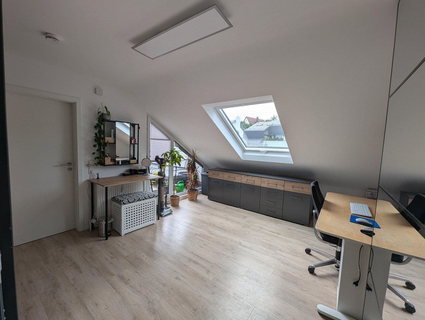 2 bedroom with open-plan kitchen flat to rent, 74 m², STUTTGART, Baden-Württemberg 2 bedroom with open-plan kitchen flat to rent, 74 m², STUTTGART, Baden-Württemberg