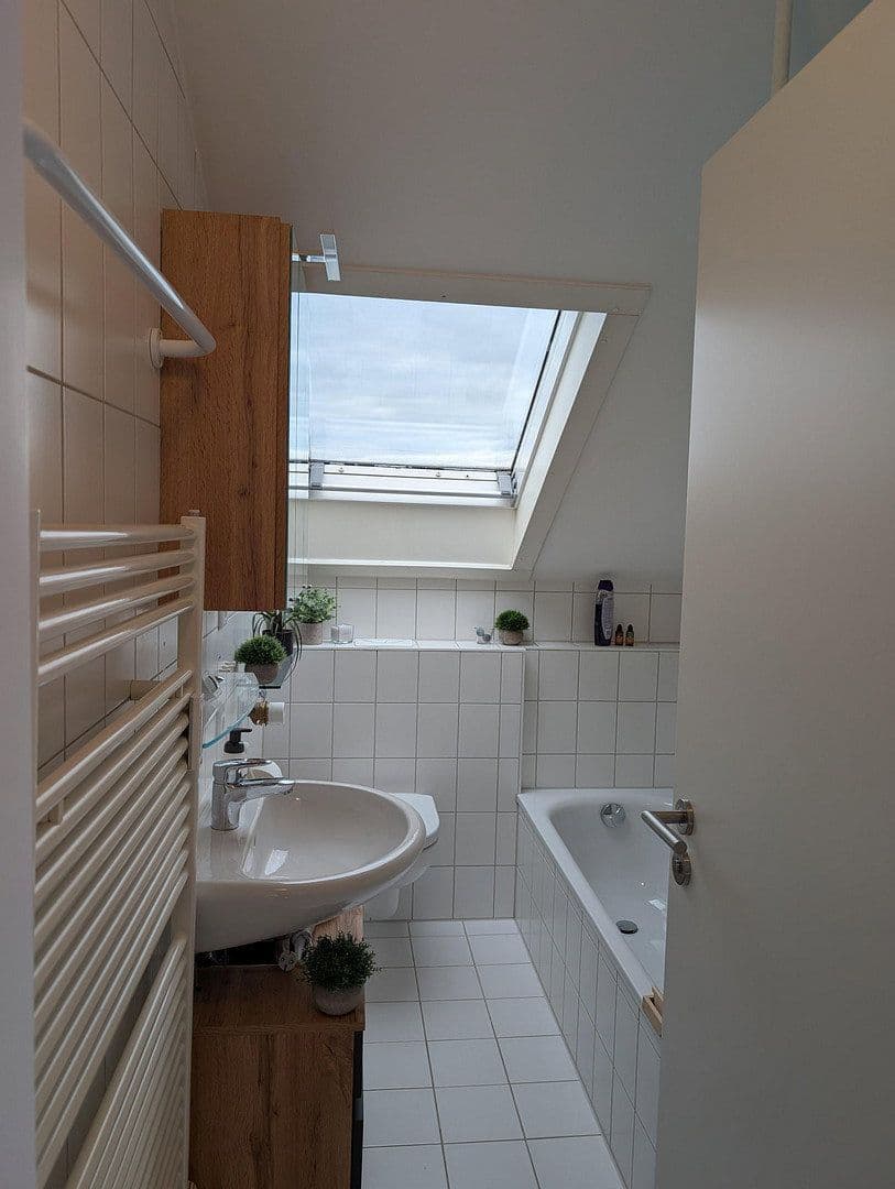 2 bedroom with open-plan kitchen flat to rent, 74 m², STUTTGART, Baden-Württemberg 2 bedroom with open-plan kitchen flat to rent, 74 m², STUTTGART, Baden-Württemberg