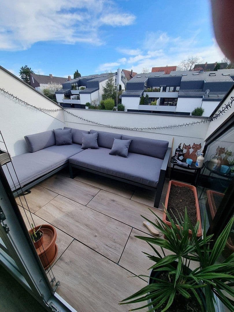 2 bedroom with open-plan kitchen flat to rent, 74 m², STUTTGART, Baden-Württemberg 2 bedroom with open-plan kitchen flat to rent, 74 m², STUTTGART, Baden-Württemberg