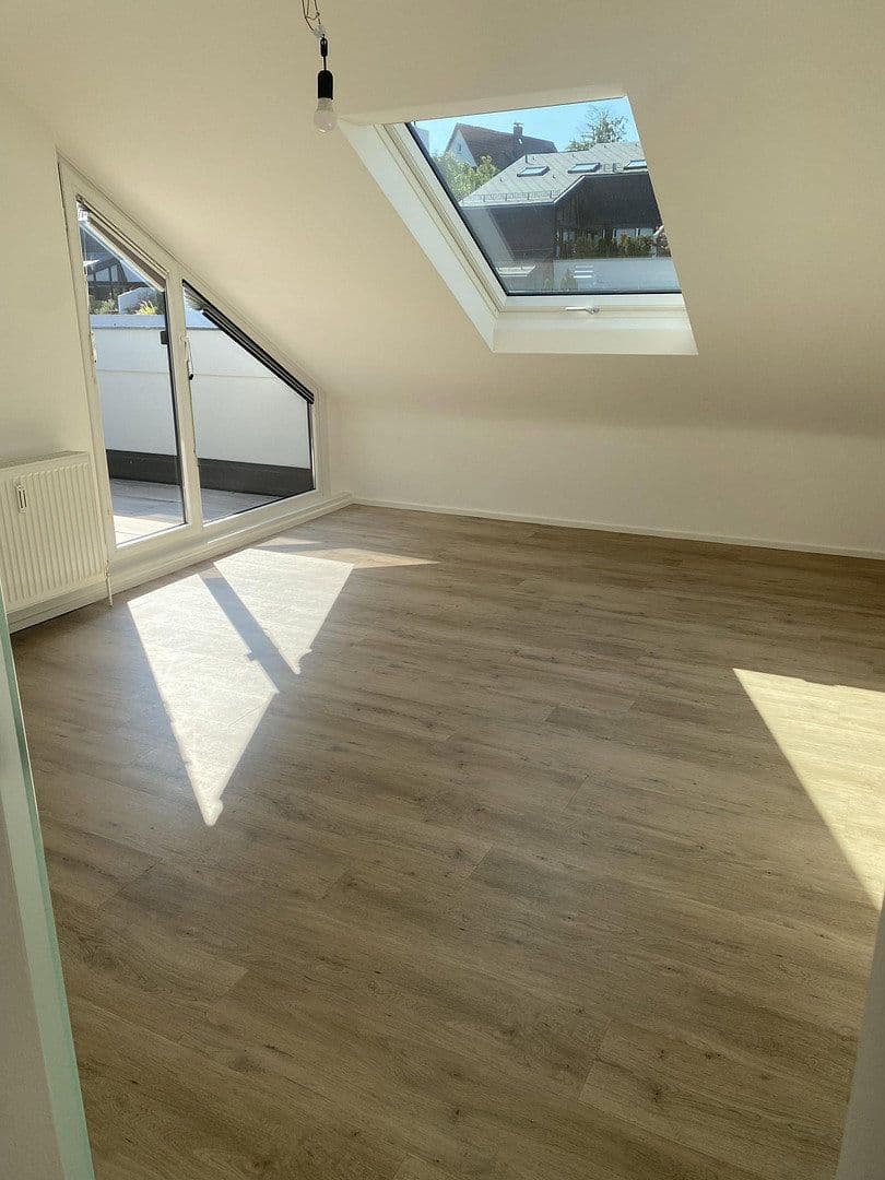 2 bedroom with open-plan kitchen flat to rent, 74 m², STUTTGART, Baden-Württemberg 2 bedroom with open-plan kitchen flat to rent, 74 m², STUTTGART, Baden-Württemberg