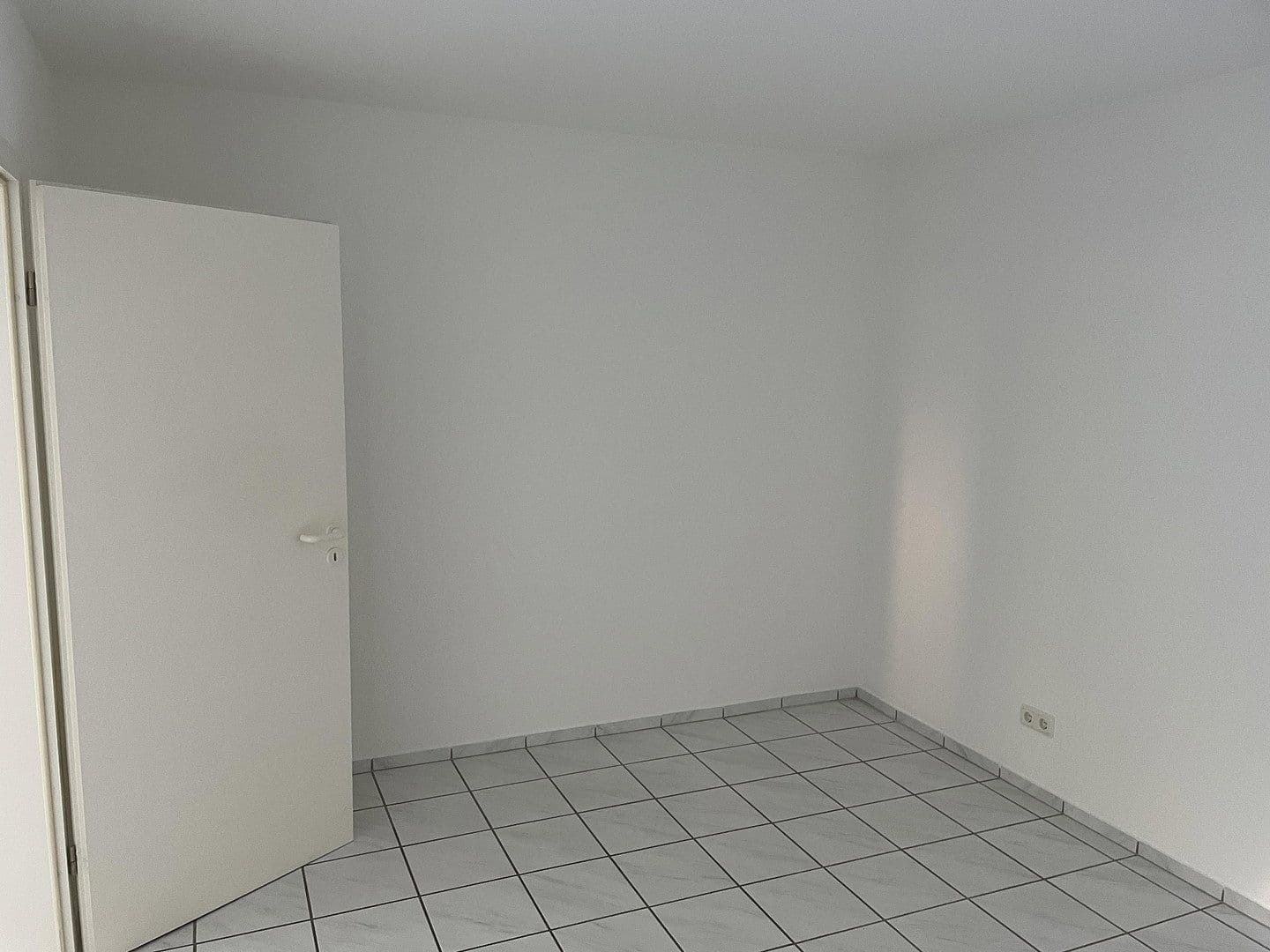 2 bedroom flat to rent, 49 m², Winz, Hargesheim, Rhineland-Palatinate 2 bedroom flat to rent, 49 m², Winz, Hargesheim, Rhineland-Palatinate