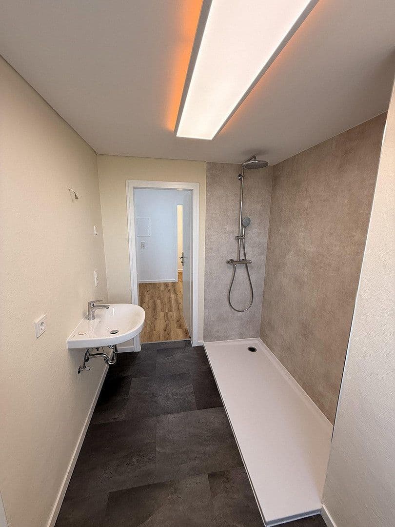 3 bedroom flat to rent, 68 m², Kaiser-Friedrich-Ring 32, Saarlouis, Saarland 3 bedroom flat to rent, 68 m², Kaiser-Friedrich-Ring 32, Saarlouis, Saarland