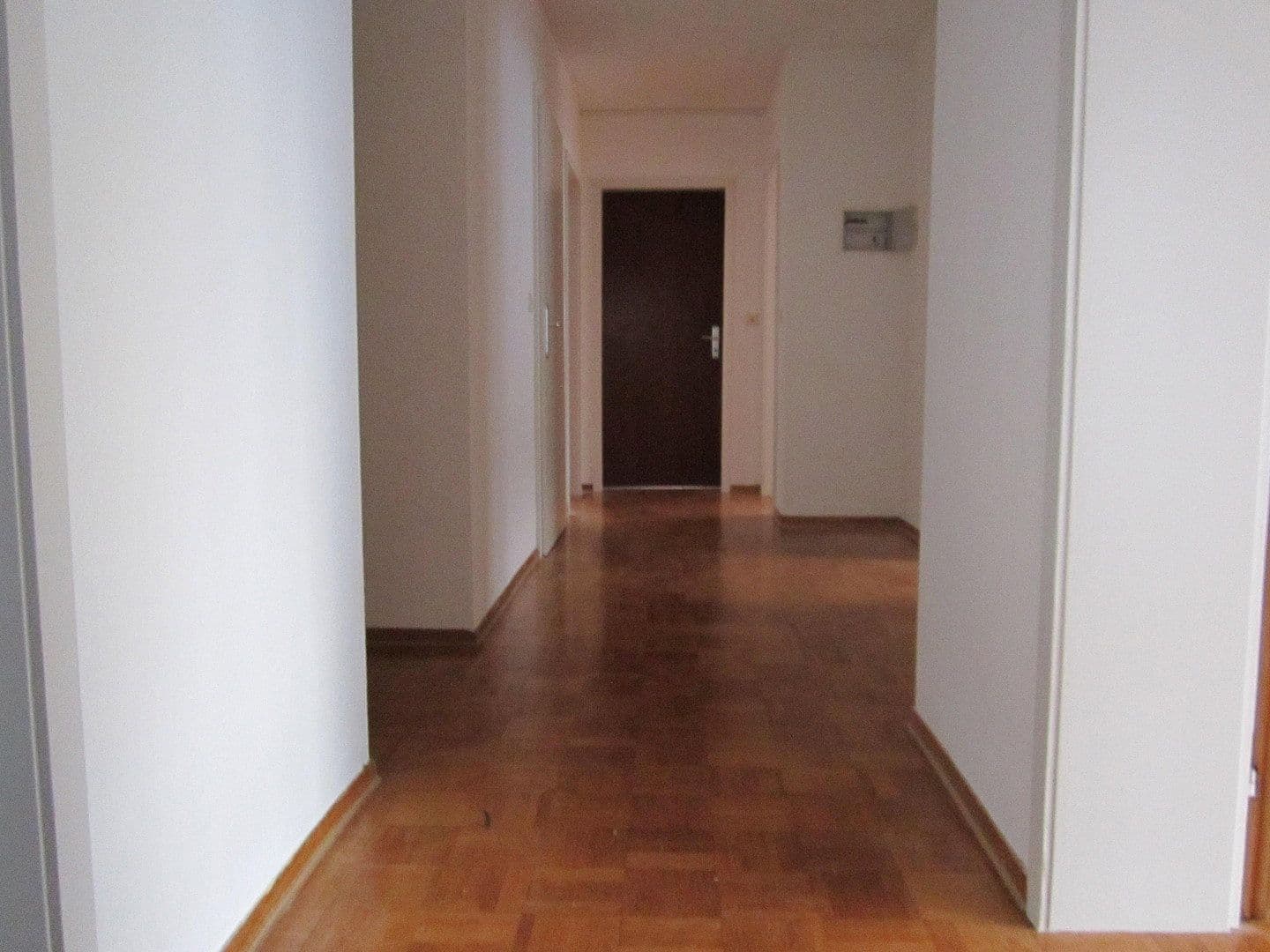 3 bedroom with open-plan kitchen flat to rent, 130 m², Herrenberg, Baden-Württemberg 3 bedroom with open-plan kitchen flat to rent, 130 m², Herrenberg, Baden-Württemberg