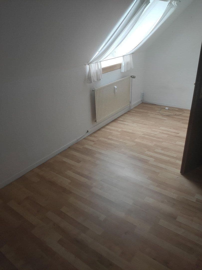 3 bedroom flat to rent, 57 m², Peliserkerstraße 51, Aachen, North Rhine-Westphalia 3 bedroom flat to rent, 57 m², Peliserkerstraße 51, Aachen, North Rhine-Westphalia