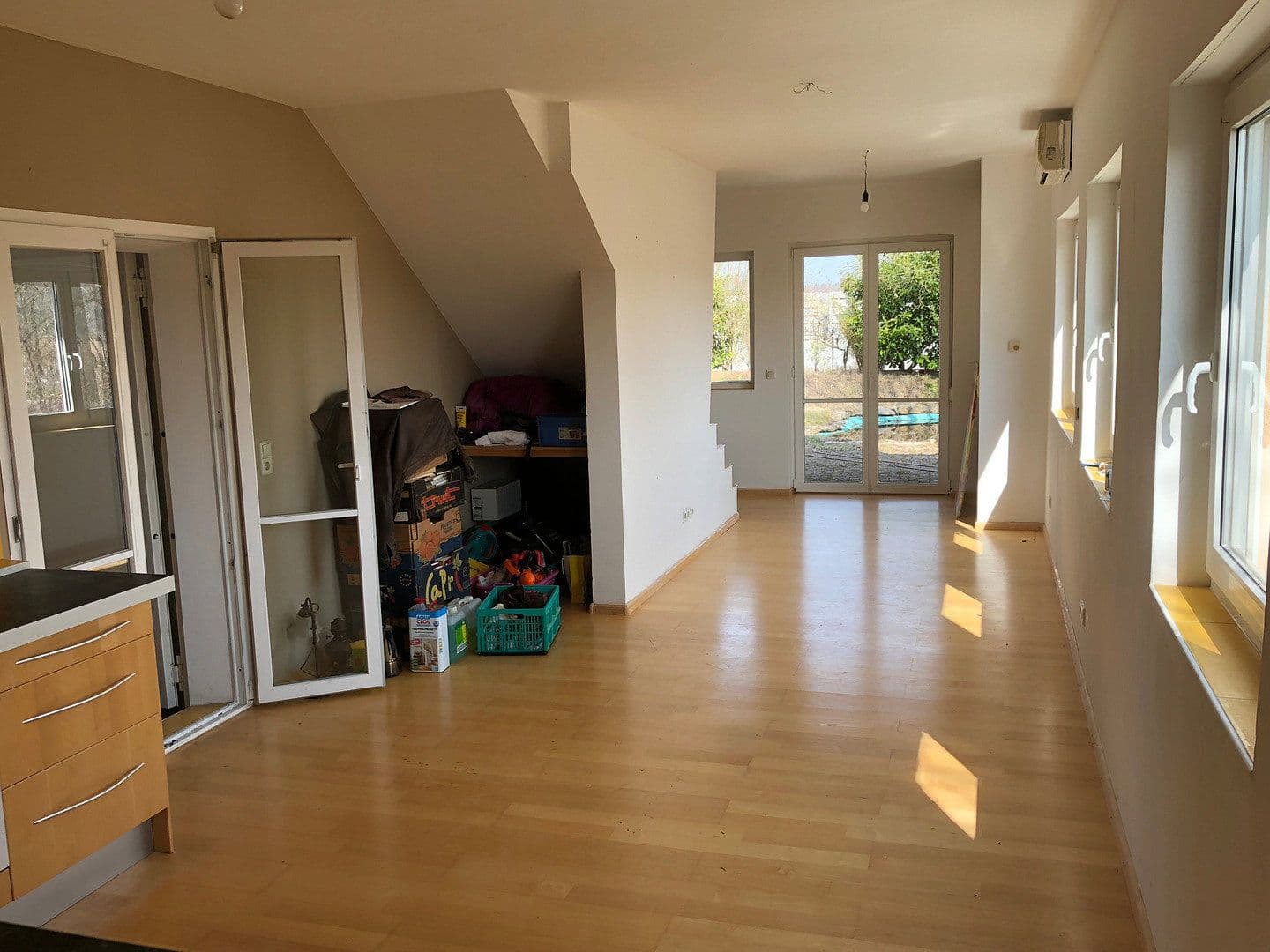 non-residential property to rent, 1,000 m², Breisach am Rhein, Baden-Württemberg non-residential property to rent, 1,000 m², Breisach am Rhein, Baden-Württemberg