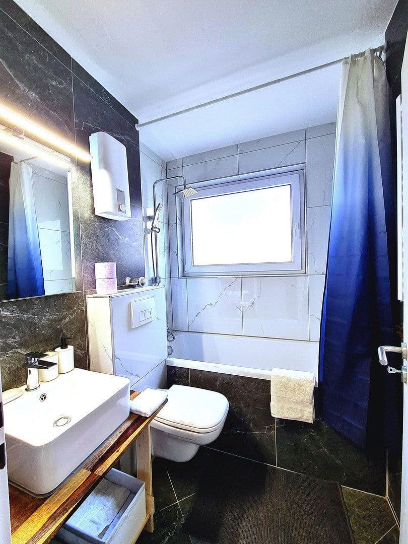 Studio flat for sale, 44 m², Rather Straße 94, Düsseldorf, North Rhine-Westphalia Studio flat for sale, 44 m², Rather Straße 94, Düsseldorf, North Rhine-Westphalia