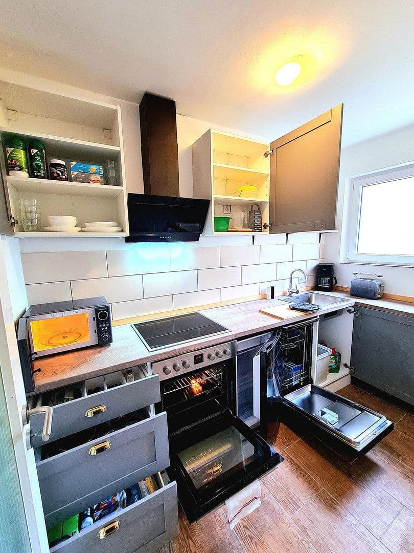 Studio flat for sale, 44 m², Rather Straße 94, Düsseldorf, North Rhine-Westphalia Studio flat for sale, 44 m², Rather Straße 94, Düsseldorf, North Rhine-Westphalia