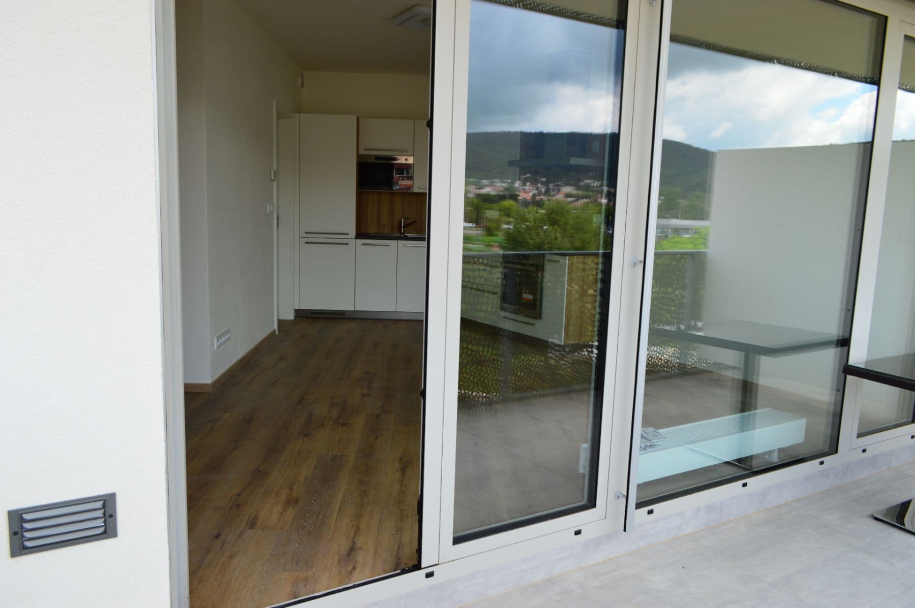 1 bedroom with open-plan kitchen flat to rent, 65 m², Podveská, Brno, Jihomoravský Region 1 bedroom with open-plan kitchen flat to rent, 65 m², Podveská, Brno, Jihomoravský Region