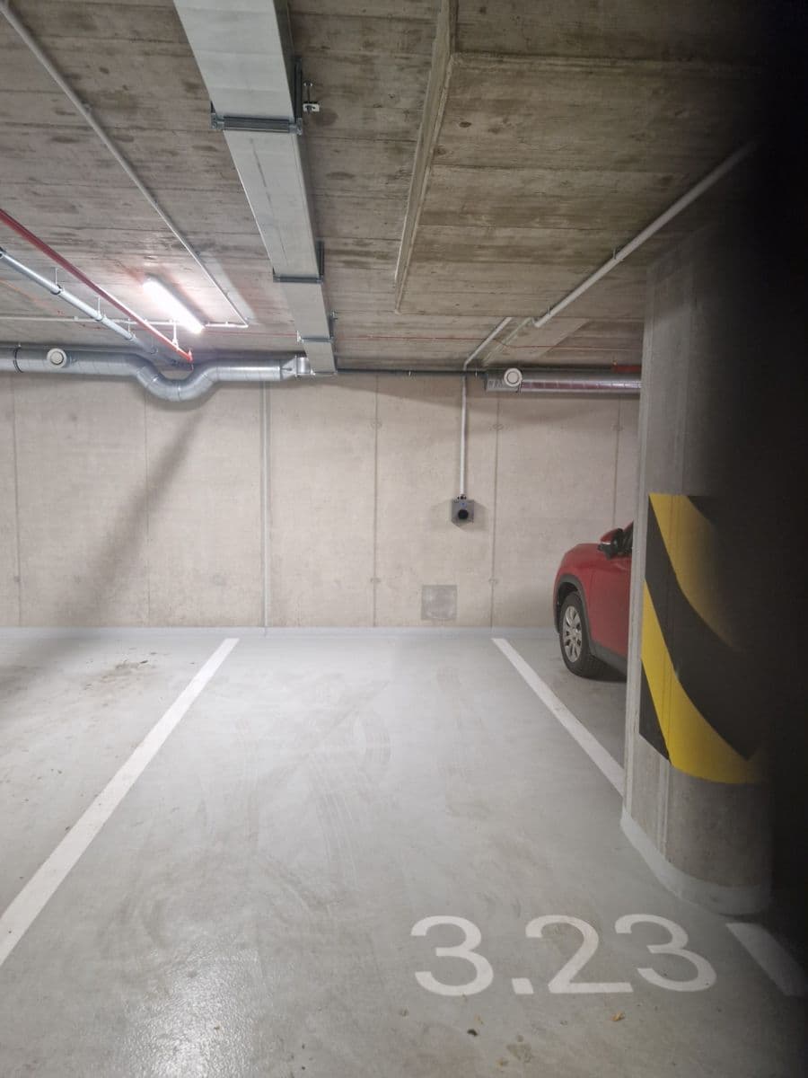 garage to rent, 15 m², Prague, Prague garage to rent, 15 m², Prague, Prague
