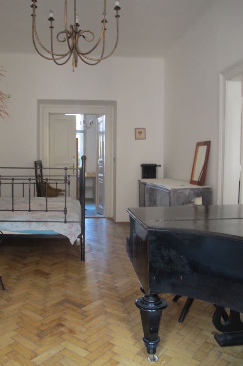 2 bedroom with open-plan kitchen flat to rent, 72 m², Jeruzalémská, Prague, Prague 2 bedroom with open-plan kitchen flat to rent, 72 m², Jeruzalémská, Prague, Prague