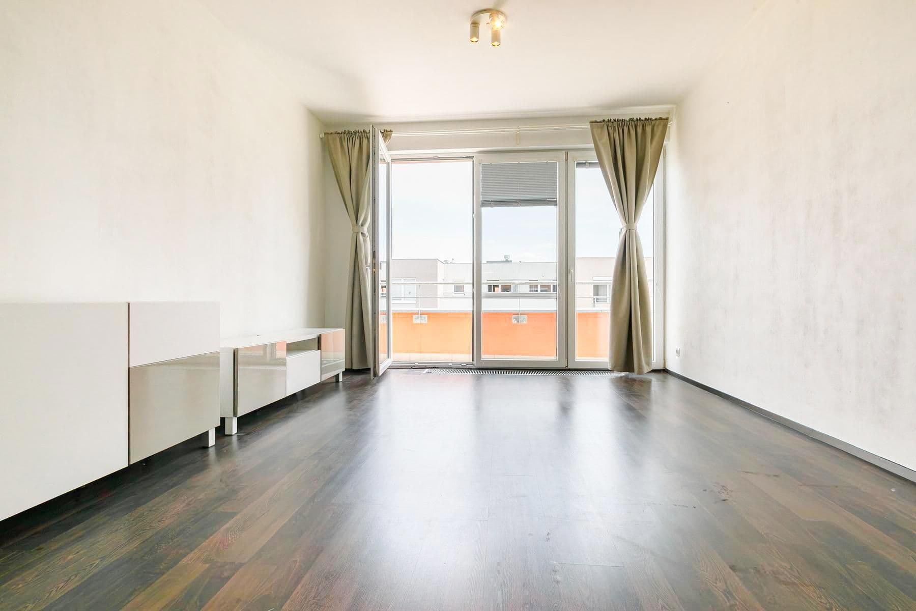 1 bedroom with open-plan kitchen flat for sale, 65 m², Hlučkova, Prague, Prague 1 bedroom with open-plan kitchen flat for sale, 65 m², Hlučkova, Prague, Prague