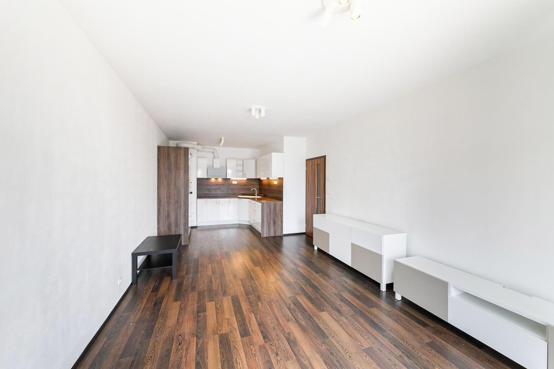 1 bedroom with open-plan kitchen flat for sale, 65 m², Hlučkova, Prague, Prague 1 bedroom with open-plan kitchen flat for sale, 65 m², Hlučkova, Prague, Prague
