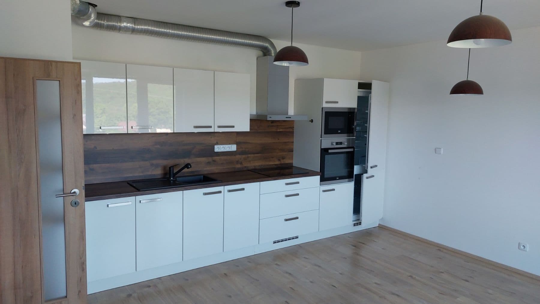 1 bedroom with open-plan kitchen flat to rent, 45 m², Zborovská, Jince, Středočeský Region 1 bedroom with open-plan kitchen flat to rent, 45 m², Zborovská, Jince, Středočeský Region