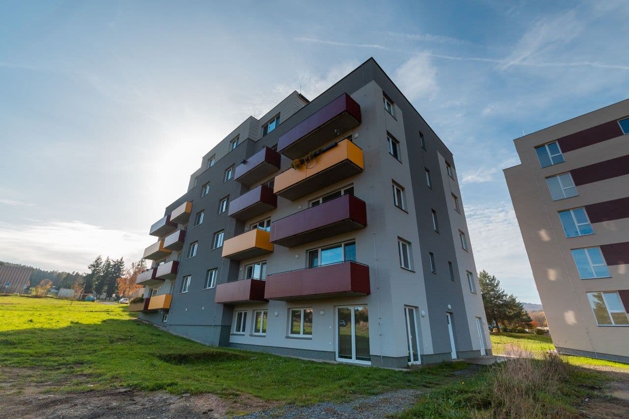 1 bedroom with open-plan kitchen flat to rent, 45 m², Zborovská, Jince, Středočeský Region 1 bedroom with open-plan kitchen flat to rent, 45 m², Zborovská, Jince, Středočeský Region