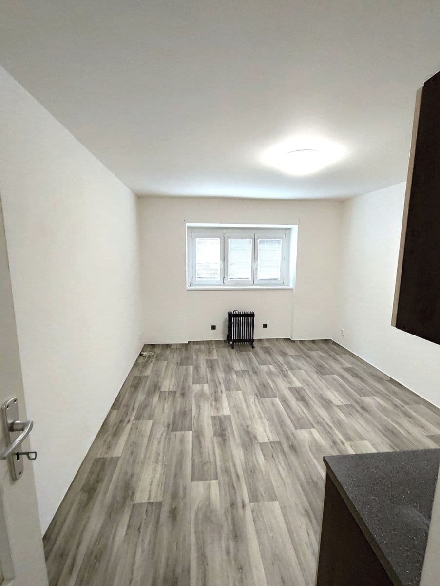 1 bedroom flat to rent, 39 m², Malátova, Brno, Jihomoravský Region 1 bedroom flat to rent, 39 m², Malátova, Brno, Jihomoravský Region
