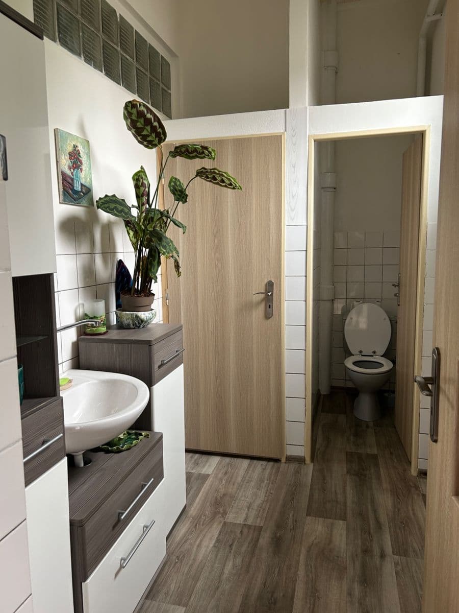 non-residential property to rent, 16 m², Revoluční, Sázava, Středočeský Region non-residential property to rent, 16 m², Revoluční, Sázava, Středočeský Region