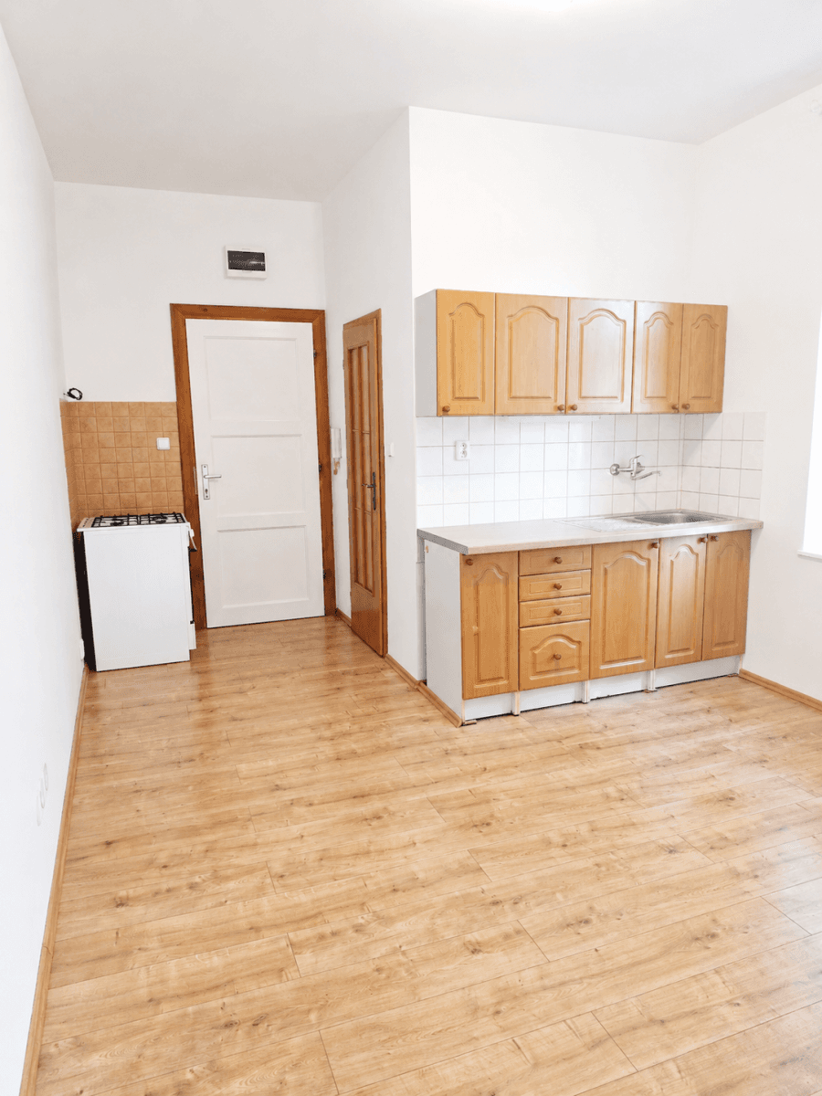 Studio flat to rent, 20 m², Starochuchelská, Prague, Prague Studio flat to rent, 20 m², Starochuchelská, Prague, Prague