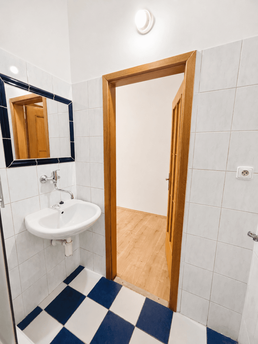 Studio flat to rent, 20 m², Starochuchelská, Prague, Prague Studio flat to rent, 20 m², Starochuchelská, Prague, Prague