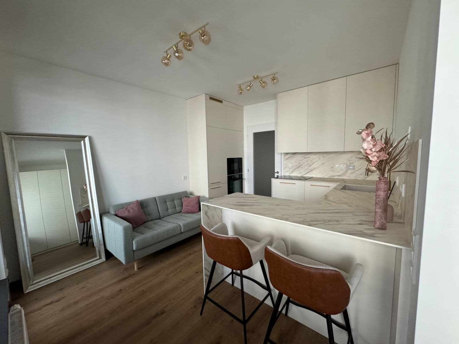 Studio flat to rent, 32 m², Olgy Havlové, Prague, Prague Studio flat to rent, 32 m², Olgy Havlové, Prague, Prague