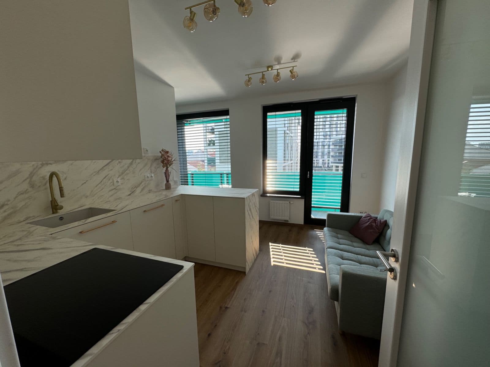 Studio flat to rent, 32 m², Olgy Havlové, Prague, Prague Studio flat to rent, 32 m², Olgy Havlové, Prague, Prague