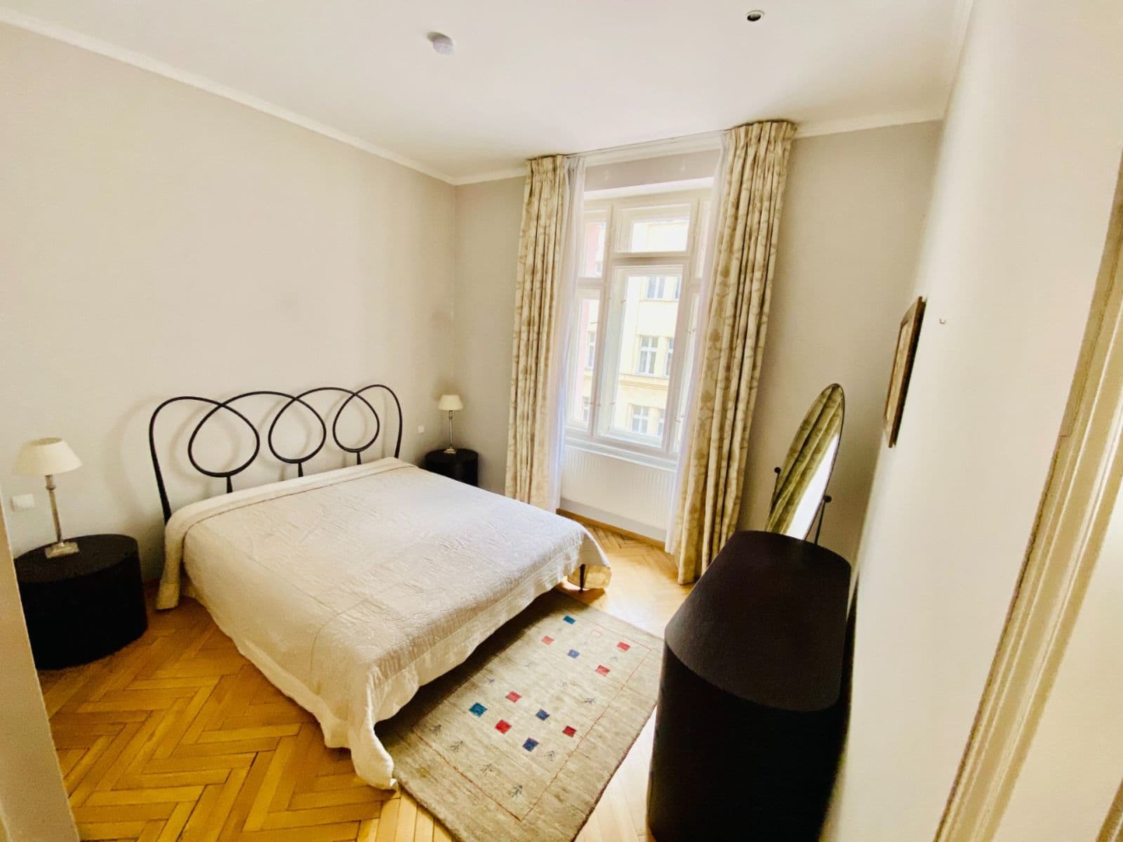 1 bedroom with open-plan kitchen flat to rent, 50 m², Na Výtoni, Prague, Prague 1 bedroom with open-plan kitchen flat to rent, 50 m², Na Výtoni, Prague, Prague