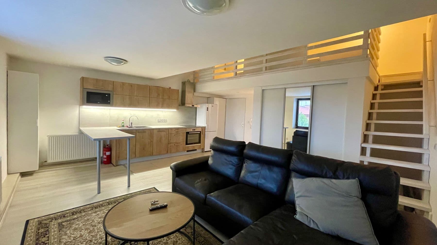 Studio flat to rent, 51 m², Čsl. armády, Hostivice, Středočeský Region Studio flat to rent, 51 m², Čsl. armády, Hostivice, Středočeský Region
