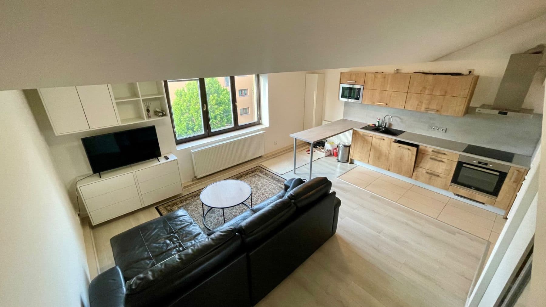 Studio flat to rent, 51 m², Čsl. armády, Hostivice, Středočeský Region Studio flat to rent, 51 m², Čsl. armády, Hostivice, Středočeský Region