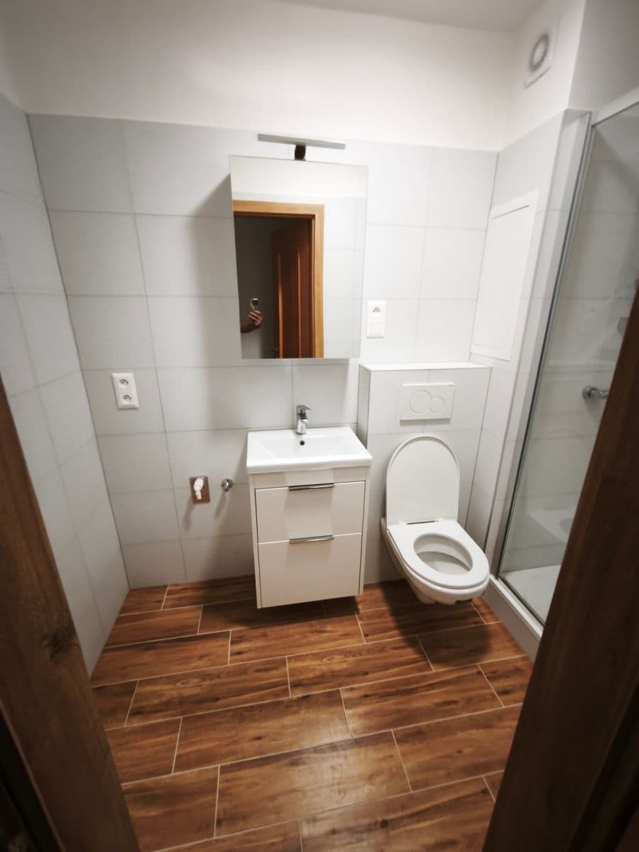 3 bedroom flat to rent, 76 m², Pod Záhorskem, Plzeň, Plzeňský Region 3 bedroom flat to rent, 76 m², Pod Záhorskem, Plzeň, Plzeňský Region