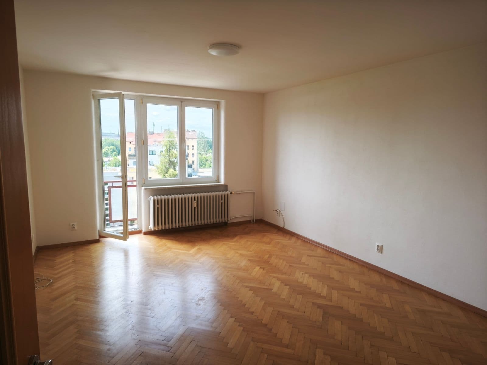 3 bedroom flat to rent, 76 m², Pod Záhorskem, Plzeň, Plzeňský Region 3 bedroom flat to rent, 76 m², Pod Záhorskem, Plzeň, Plzeňský Region