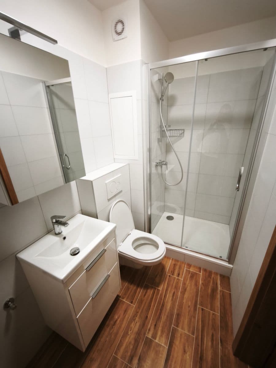 3 bedroom flat to rent, 76 m², Pod Záhorskem, Plzeň, Plzeňský Region 3 bedroom flat to rent, 76 m², Pod Záhorskem, Plzeň, Plzeňský Region