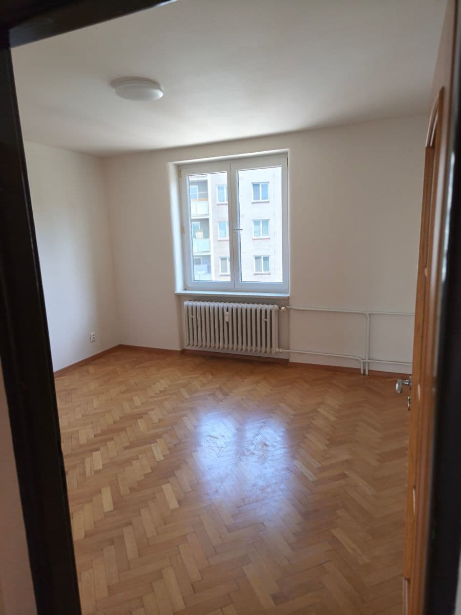 3 bedroom flat to rent, 76 m², Pod Záhorskem, Plzeň, Plzeňský Region 3 bedroom flat to rent, 76 m², Pod Záhorskem, Plzeň, Plzeňský Region