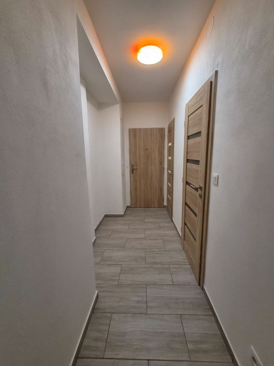 2 bedroom with open-plan kitchen flat to rent, 53 m², U Cihelny, Jihlava, Vysočina Region 2 bedroom with open-plan kitchen flat to rent, 53 m², U Cihelny, Jihlava, Vysočina Region