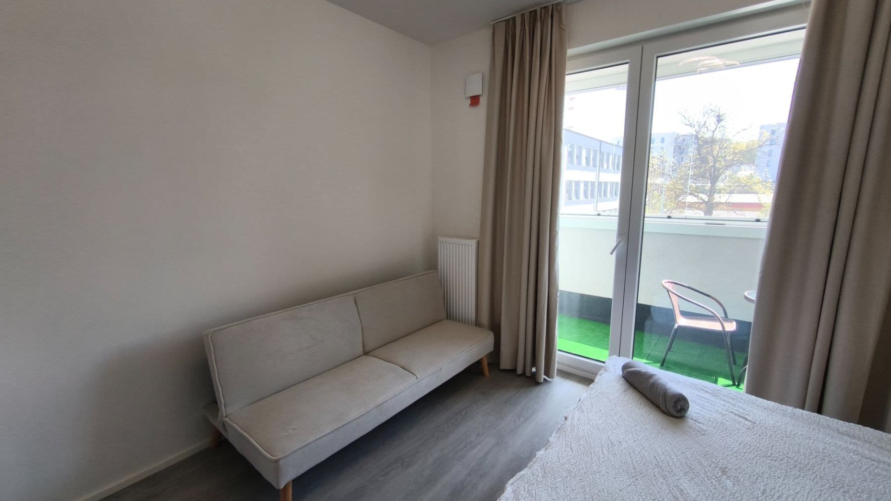 1 bedroom with open-plan kitchen flat to rent, 52 m², Poděbradská, Prague, Prague 1 bedroom with open-plan kitchen flat to rent, 52 m², Poděbradská, Prague, Prague
