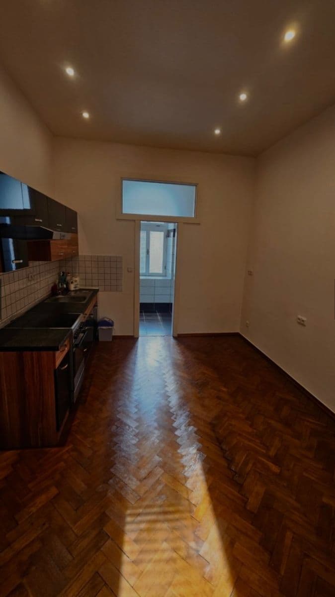 2 bedroom flat to rent, 75 m², Lidická, Prague, Prague 2 bedroom flat to rent, 75 m², Lidická, Prague, Prague