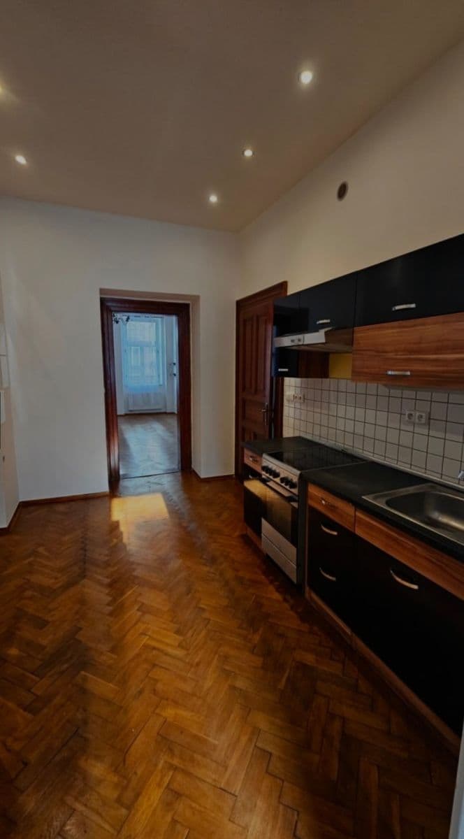 2 bedroom flat to rent, 75 m², Lidická, Prague, Prague 2 bedroom flat to rent, 75 m², Lidická, Prague, Prague
