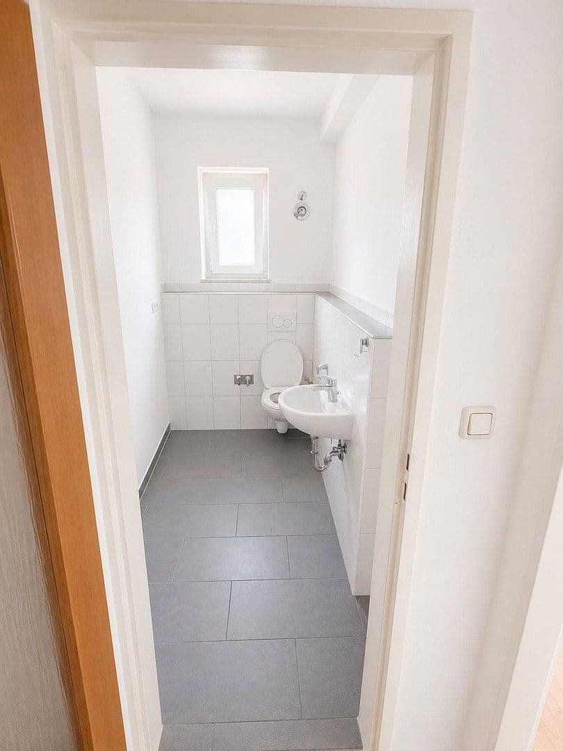 4 bedroom flat to rent, 140 m², Schweinfurt, Bavaria 4 bedroom flat to rent, 140 m², Schweinfurt, Bavaria
