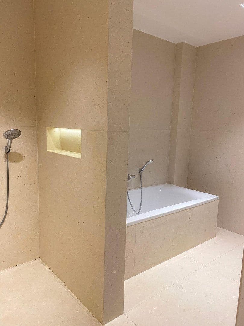 5 bedroom with open-plan kitchen flat for sale, 220 m², Frankfurt, Hesse 5 bedroom with open-plan kitchen flat for sale, 220 m², Frankfurt, Hesse